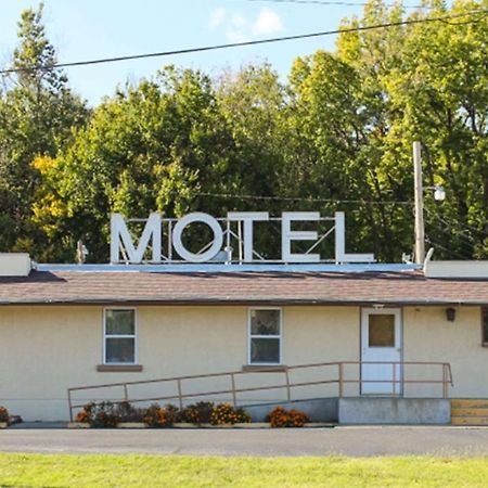 Golden Wheat Budget Host Inn Junction City Exteriör bild